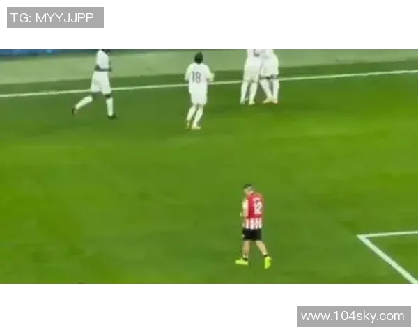 足球明星眼中的足球魅力与梦想追逐的真实写照